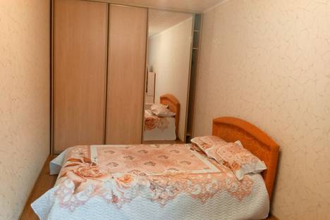 Двухкомнатная квартира в аренду посуточно в Ярославле по адресу Автозаводская ул., 107