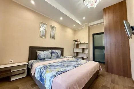 2-комнатная квартира в Тюмени, ул. Ленина, 63