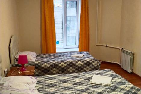 Комната в аренду посуточно в Санкт-Петербурге по адресу Пушкинская ул., 11, метро Площадь Восстания