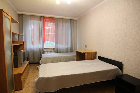 2-комнатная квартира в Сосновом Боре, пр-кт Героев, 60