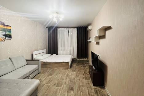 1-комнатная квартира в Волгограде, Селенгинская ул., 11, подъезд 1
