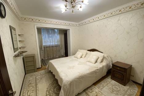 Двухкомнатная квартира в аренду посуточно в Кисловодске по адресу ул. Андрея Губина