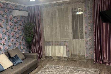 Двухкомнатная квартира в аренду посуточно в Пятигорске по адресу ул. Булгакова, 17
