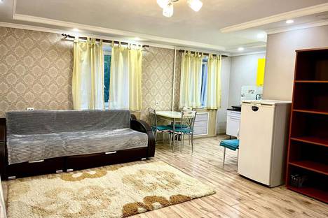 2-комнатная квартира в Улан-Удэ, пр-кт 50 лет Октября, 6