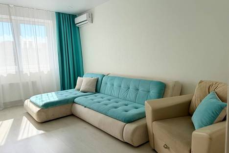 2-комнатная квартира в Краснодаре, ул. Лётчика Позднякова, 2к7