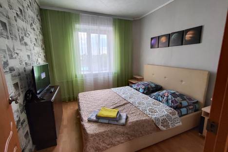 Двухкомнатная квартира в аренду посуточно в Братске по адресу пр-кт Ленина, 33