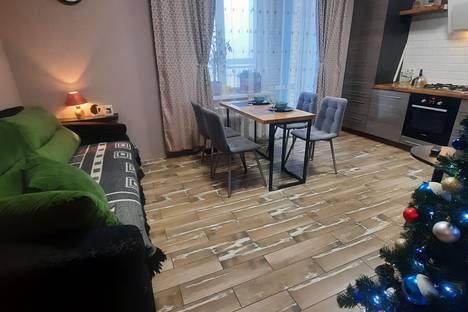 Двухкомнатная квартира в аренду посуточно в Ярославле по адресу Златоустинская ул., 14к2