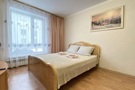 Однокомнатная квартира в аренду посуточно в Калуге по адресу ул. Петра Тарасова, 15