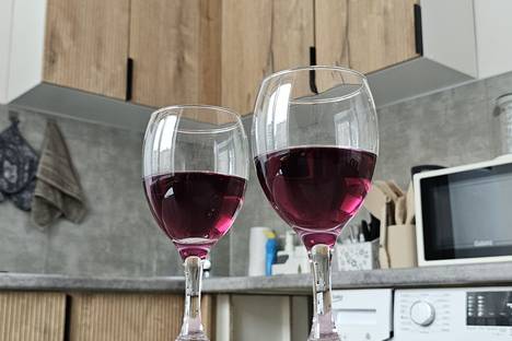 Двухкомнатная квартира в аренду посуточно в Кировске по адресу пр-кт Ленина, 32