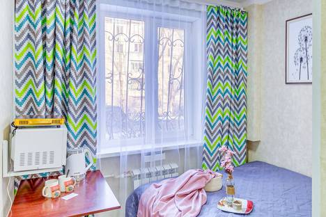 Однокомнатная квартира в аренду посуточно в Алматы по адресу ул. Ташена Утепова, 16