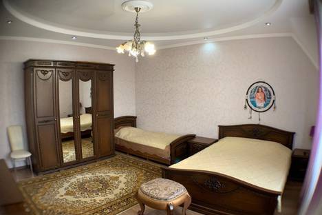 Двухкомнатная квартира в аренду посуточно в Пятигорске по адресу ул. Пастухова, 33