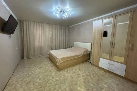 Двухкомнатная квартира в аренду посуточно в Александрове по адресу ул. Топоркова, 6