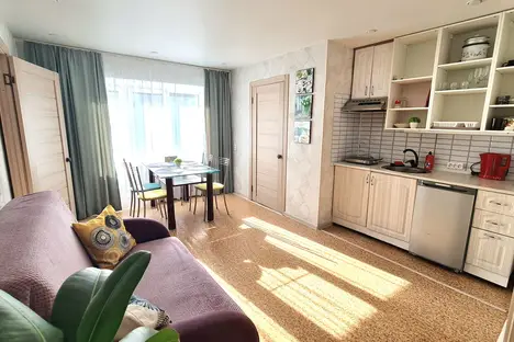 3-комнатная квартира во Владивостоке, Посьетская ул., 32