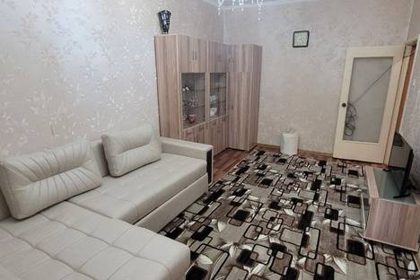 Однокомнатная квартира в аренду посуточно в Ташкенте по адресу Мирзо-Улугбекский р-н , массив Городок Тракторостроителей, 1-й кв-л