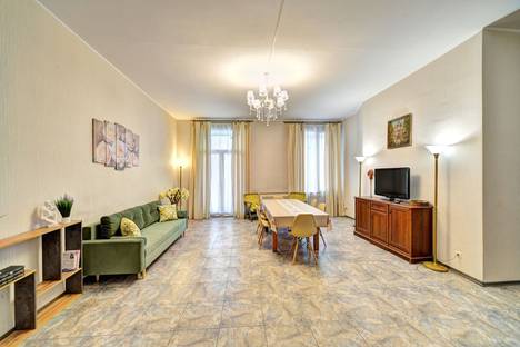 3-комнатная квартира в Санкт-Петербурге, ул. Рубинштейна, 15-17, м. Владимирская