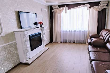 Трёхкомнатная квартира в аренду посуточно в Тюмени по адресу Широтная ул., 168к2