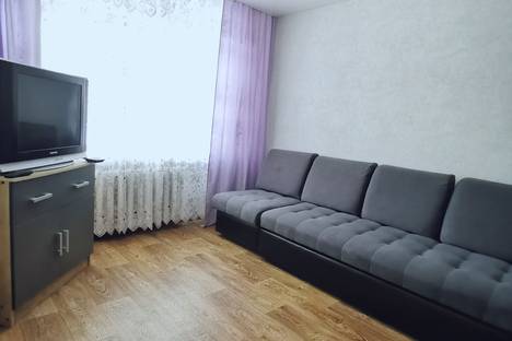 Однокомнатная квартира в аренду посуточно в Ульяновске по адресу ул. Варейкиса, 45