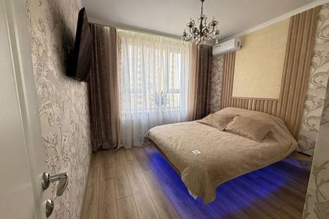 Двухкомнатная квартира в аренду посуточно в Ростове-на-Дону по адресу пр-кт Солженицына, 15/1с1