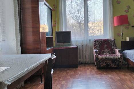Однокомнатная квартира в аренду посуточно в Перми по адресу Петрозаводская ул., 10, подъезд 6