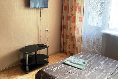 Однокомнатная квартира в аренду посуточно в Симферополе по адресу ул. Ларионова, 46