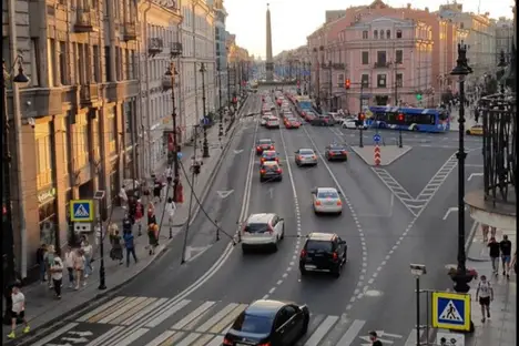 1-комнатная квартира в Санкт-Петербурге, Санкт-Петербург, Невский пр-кт, 132, подъезд 3