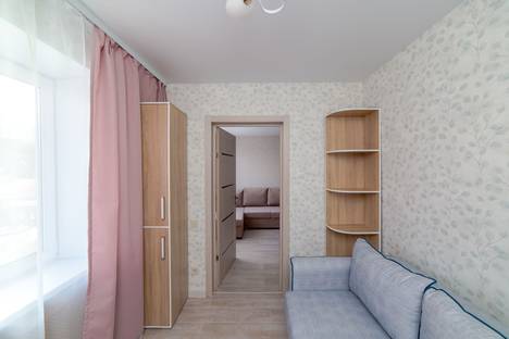 Четырёхкомнатная квартира в аренду посуточно в Владивостоке по адресу ул. Кирова, 68