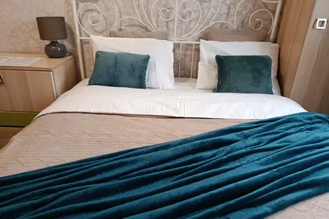 1-комнатная квартира в Свердловском, ул. Строителей, 9