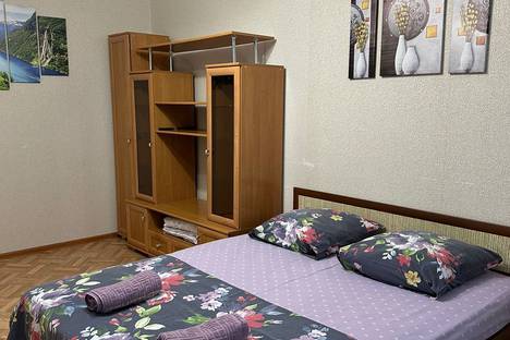 1-комнатная квартира в Сургуте, ул. Ивана Захарова, 19