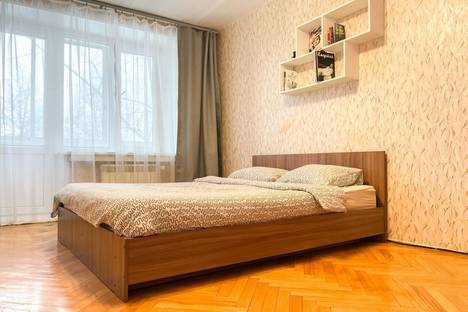 Двухкомнатная квартира в аренду посуточно в Москве по адресу Криворожская ул., 25