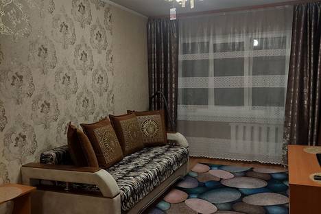 2-комнатная квартира в Южно-Сахалинске, Хабаровская ул., 44, подъезд 4