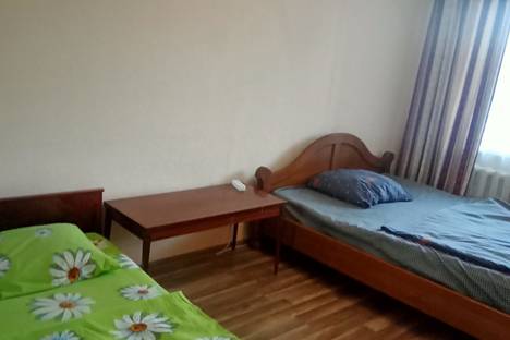 Двухкомнатная квартира в аренду посуточно в Новокуйбышевске по адресу пр-кт Победы, 46