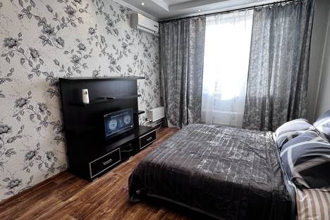 Однокомнатная квартира в аренду посуточно в Перми по адресу ш. Космонавтов, 215