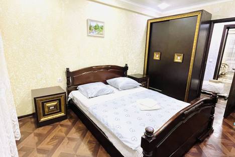 Двухкомнатная квартира в аренду посуточно в Пятигорске по адресу Украинская ул., 60