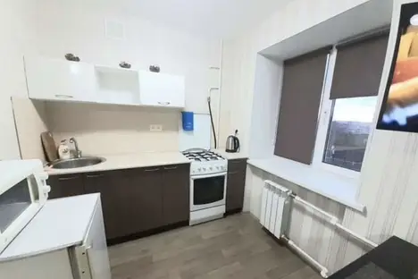 1-комнатная квартира в Омске, пр-кт мира 6