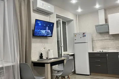 1-комнатная квартира во Владивостоке, ул. Адмирала Кузнецова, 42А