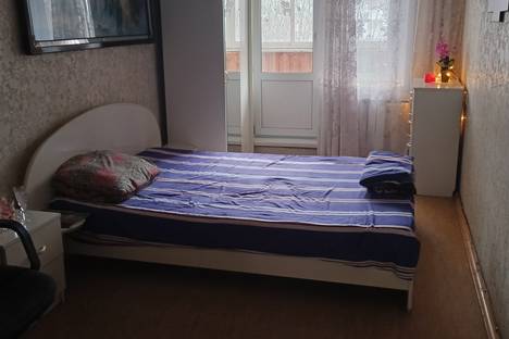 Комната в аренду посуточно в Москве по адресу Новоясеневский пр-кт, 32к3, метро Ясенево