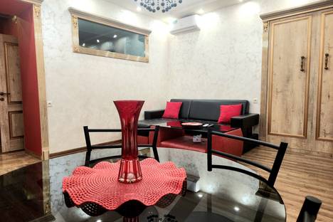 Двухкомнатная квартира в аренду посуточно в Ереване по адресу пр-кт Тигран Мец, 8