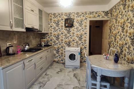 3-комнатная квартира в Махачкале, ул. Каримова, 8