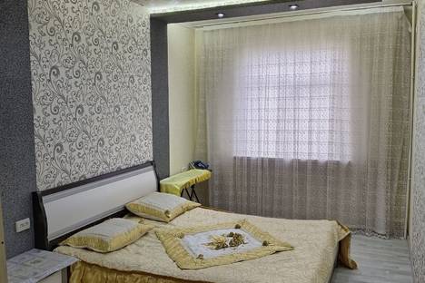 2-комнатная квартира в Ташкенте, Шайхантахурский р-н , массив Чорсу, дом 4, подъезд 1