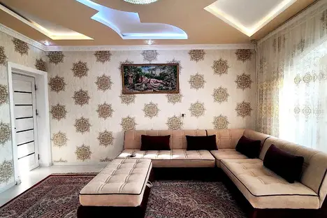 2-комнатная квартира в Ташкенте, Шайхантахурский р-н , массив Чорсу, дом 4