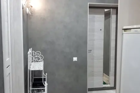 2-комнатная квартира в Яровом, ул. Ленина, 8