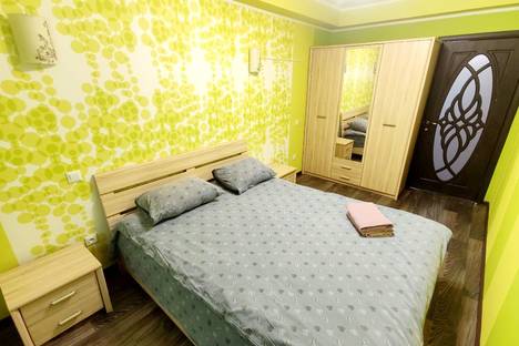 1-комнатная квартира в Донецке, наб. ул., 141