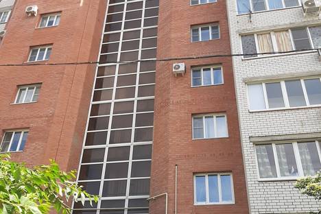 Двухкомнатная квартира в аренду посуточно в Волгограде по адресу ул. Кранознаменская, 25