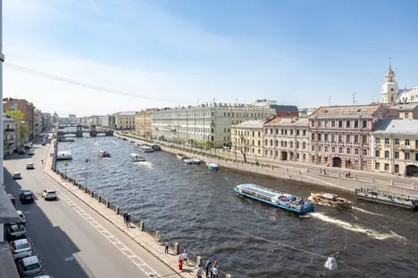 3-комнатная квартира в Санкт-Петербурге, Санкт-Петербург, наб. реки Фонтанки, 52, м. Владимирская