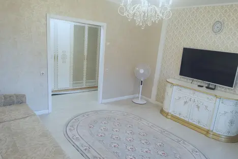 2-комнатная квартира в Каменске-Уральском, Комсомольский б-р, 33