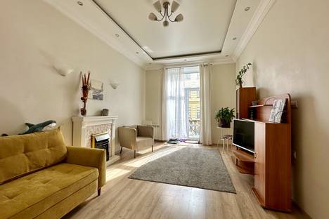 2-комнатная квартира в Санкт-Петербурге, Разъезжая ул., 26-28Б, м. Владимирская