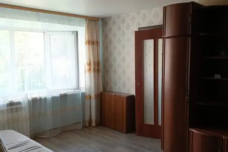 2-комнатная квартира в Новокузнецке, Транспортная ул., 33
