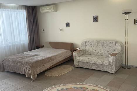 Комната в Алуште, Алушта, наб. ул., 24А/30Н