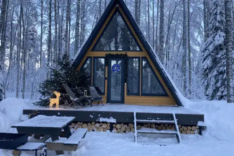 Дом в Карелии, Карелия, Лахденпохский р-н , Мийнальское с.п., п. Сикопохья