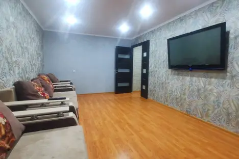 2-комнатная квартира в Кропоткине, 1-й мкр., 2